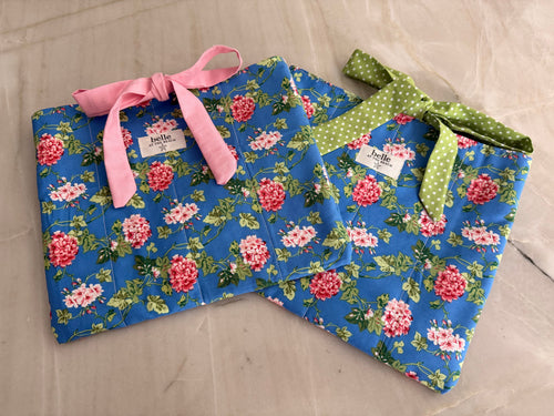 Book/iPad Pouches